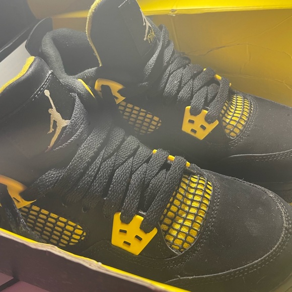 Jordan Black and Yellow Thunder Sneakers